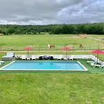 Bed & Breakfast Domaine Du Cheval D'argent 3*