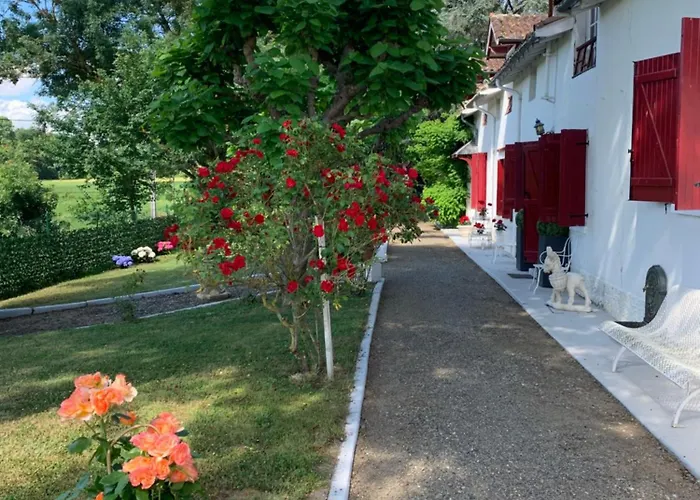 Domaine Du Cheval D'argent 3* Saiguede